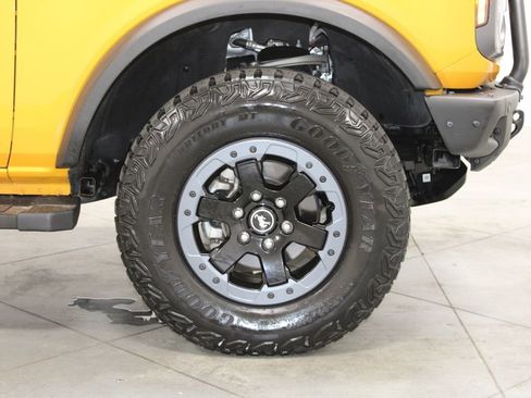 Used 2021 Ford Bronco Badlands image 12