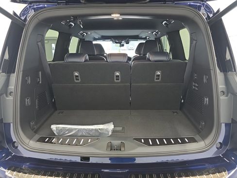 New 2026 INFINITI QX80 4WD image 14