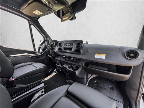 Used 2026 Mercedes-Benz Sprinter 2500 image 22