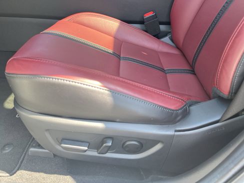 Certified 2025 MAZDA CX-50 AWD 2.5 Hybrid w/ Premium Pkg image 32