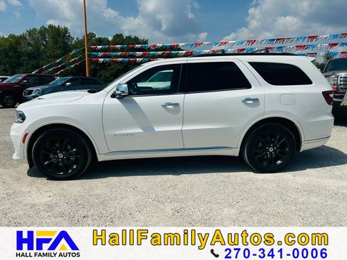 Used 2021 Dodge Durango Citadel w/ Premium Entertainment Group AWD/4WD image 2