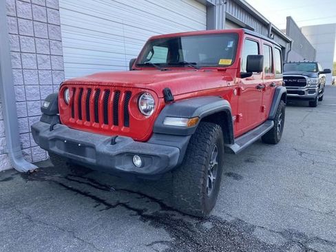 Used 2018 Jeep Wrangler Unlimited Sport S image 3
