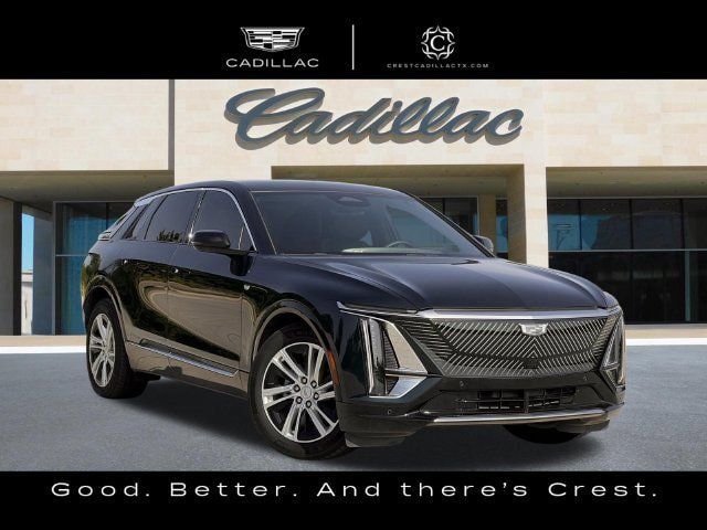 Certified 2024 Cadillac Lyriq Tech RWD image 2