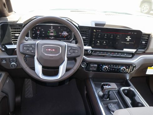 New 2026 GMC Sierra 1500 SLT image 14