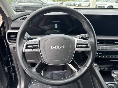 Used 2025 Kia Telluride S image 21