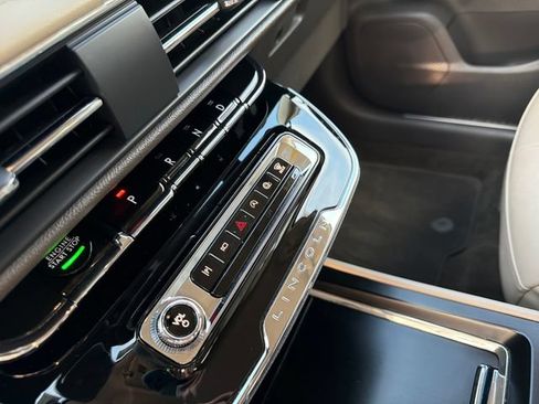 Certified 2023 Lincoln Corsair FWD image 28