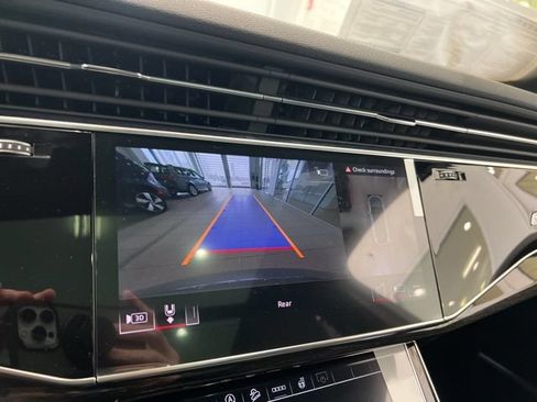 New 2026 Audi Q7 3.0T Premium Plus AWD/4WD image 31