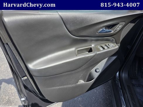 Used 2023 Chevrolet Equinox LT AWD/4WD image 34