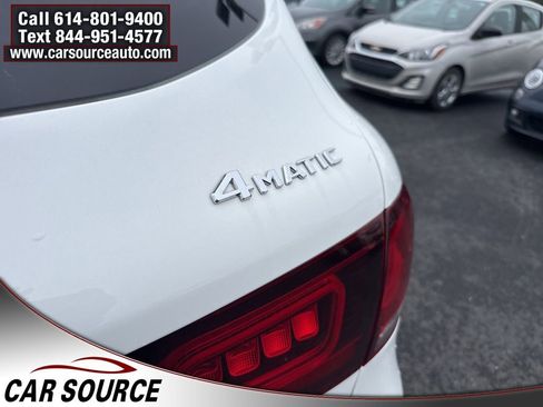 Used 2022 Mercedes-Benz GLC 300 4MATIC image 7