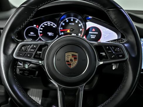 Used 2020 Porsche Cayenne AWD/4WD image 24