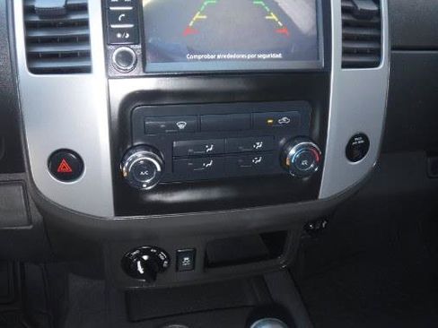 Used 2020 Nissan Frontier SV w/ SV Utility Package AWD/4WD image 16