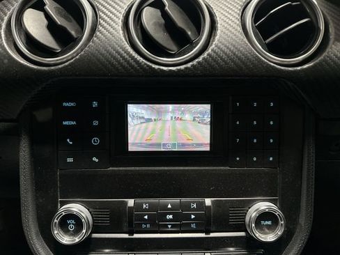 Used 2019 Ford Mustang Coupe w/ Black Accent Package image 25