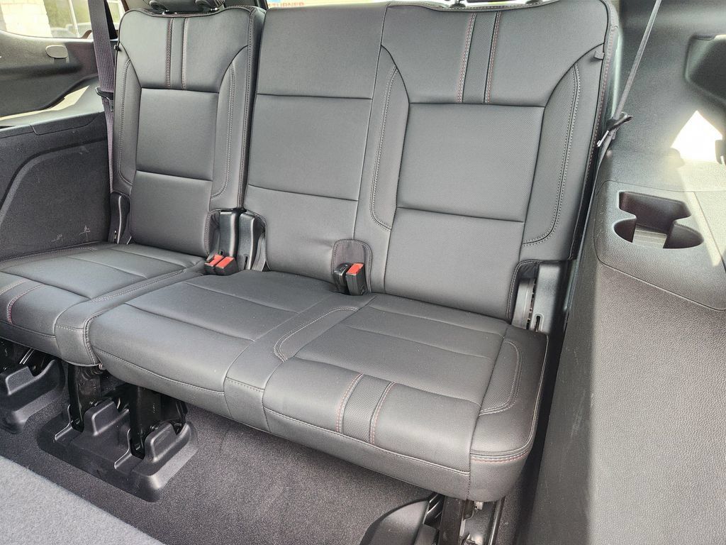 Used 2022 Chevrolet Tahoe RST RWD image 31