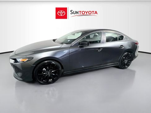 Used 2024 MAZDA MAZDA3 s FWD image 9
