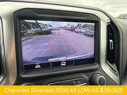 Used 2022 Chevrolet Silverado 1500 LT Trail Boss w/ LT Trail Boss Premium Package AWD/4WD image 9
