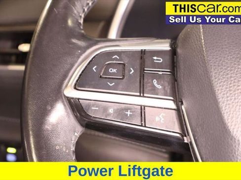 Used 2021 Toyota Highlander XLE FWD image 17
