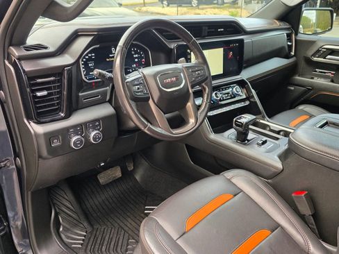 Used 2022 GMC Sierra 1500 AT4 w/ AT4 Premium Package image 13