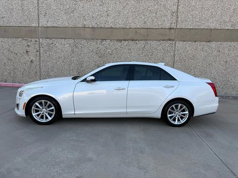 Used 2018 Cadillac CTS Sedan image 3
