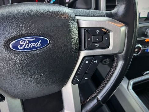 Used 2022 Ford F250 Platinum w/ FX4 Off-Road Package image 48