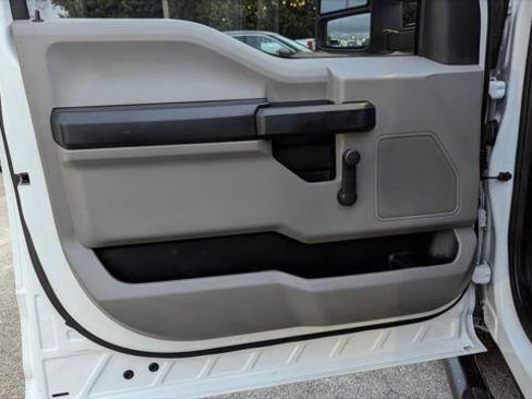 Used 2020 Ford F350 XL image 13