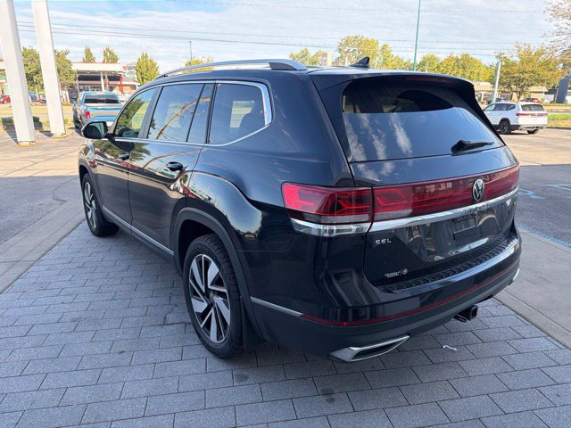 Certified 2024 Volkswagen Atlas SEL AWD/4WD image 17