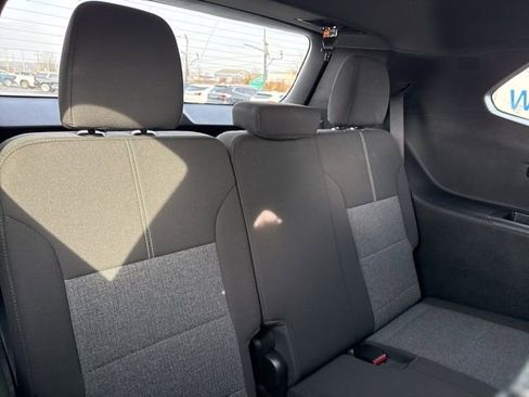 Certified 2025 GMC Acadia Elevation image 22