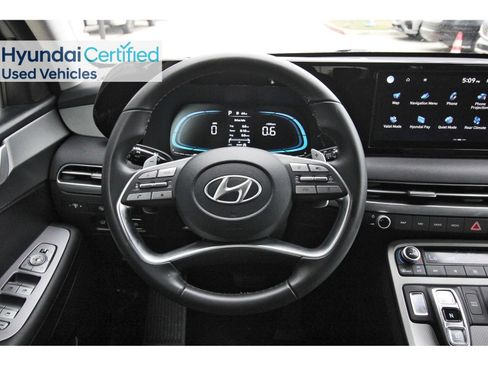 Certified 2025 Hyundai Palisade SEL AWD/4WD image 17