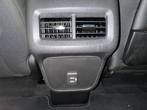 Certified 2023 GMC Terrain SLE image 19