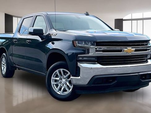 Used 2019 Chevrolet Silverado 1500 LT w/ All-Star Edition AWD/4WD image 3