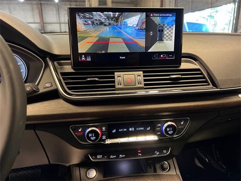 Used 2024 Audi Q5 2.0T Premium Plus w/ Premium Plus Package image 25