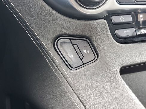 Used 2020 Chevrolet Tahoe LT image 19