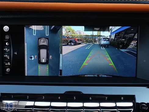 Used 2022 Rolls-Royce Cullinan image 33