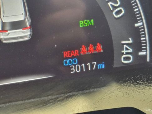Used 2023 Toyota RAV4 SE w/ Convenience Package AWD/4WD image 6