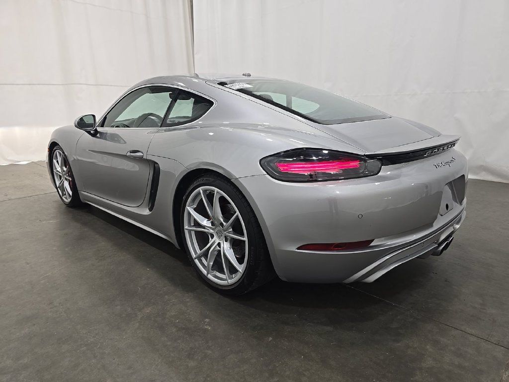 Used 2024 Porsche 718 Cayman S RWD image 2