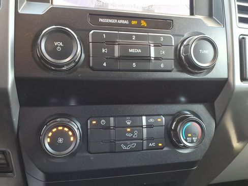 Used 2020 Ford F150 XLT AWD/4WD image 4