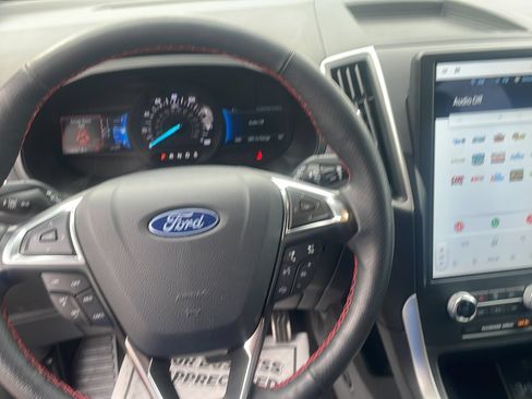 Used 2024 Ford Edge ST-Line AWD/4WD image 20