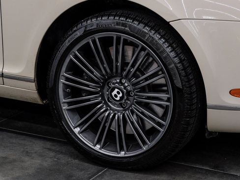 Used 2009 Bentley Continental GT image 64