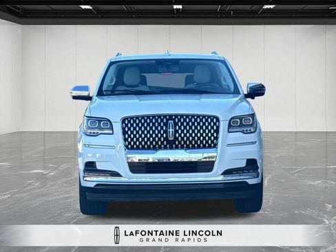 Certified 2023 Lincoln Navigator Black Label AWD/4WD image 8