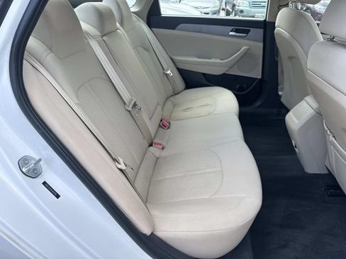 Used 2019 Hyundai Sonata SE FWD image 9