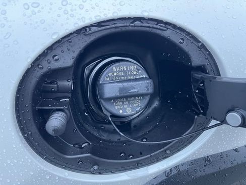 New 2026 Subaru Crosstrek 2.5i Limited w/ Crosstrek Mirror Package image 16