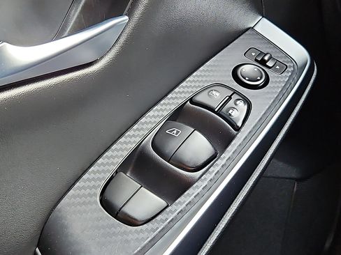 Certified 2022 Nissan Sentra SR w/ Electronics Package image 24