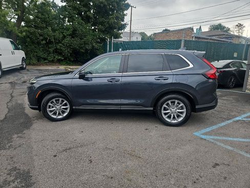 Used 2023 Honda CR-V EX image 8