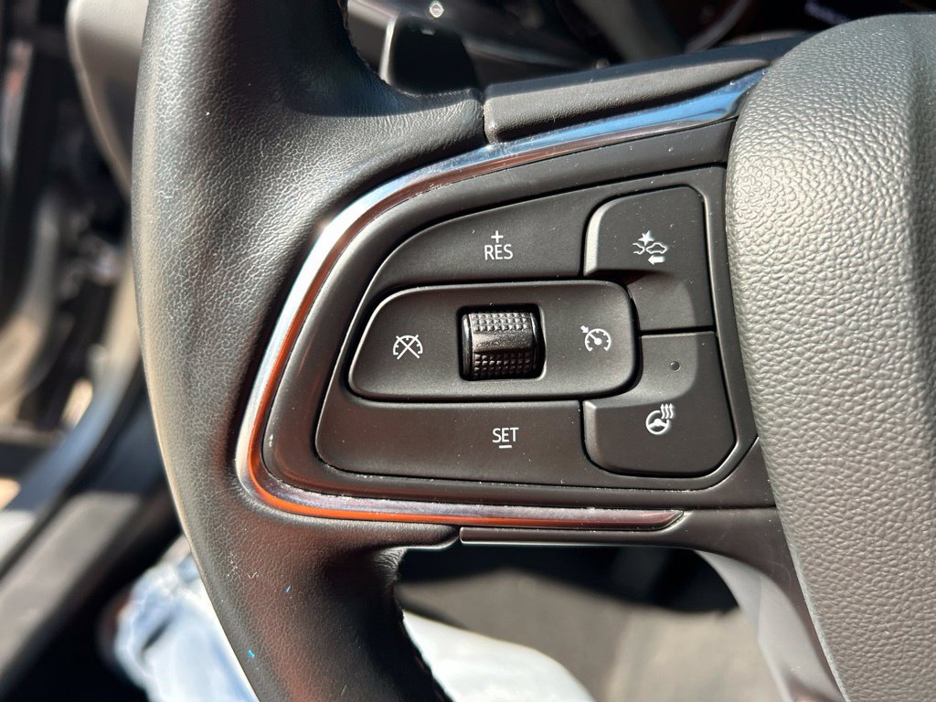 Used 2023 Buick Envision Essence FWD image 18