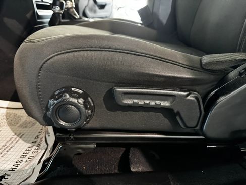 Used 2020 Jeep Wrangler Unlimited Sport S AWD/4WD image 8