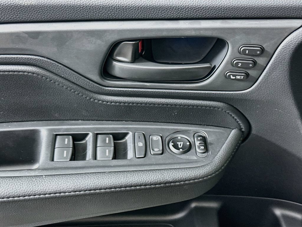 New 2026 Honda Odyssey EX-L image 17