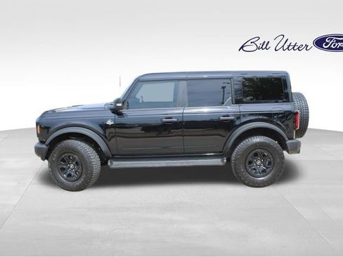 Used 2025 Ford Bronco Outer Banks w/ Sasquatch Package AWD/4WD image 8