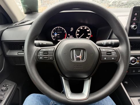 Used 2026 Honda CR-V LX image 12