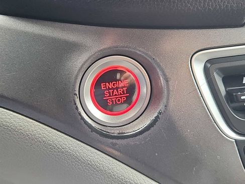Used 2016 Honda Pilot LX image 18