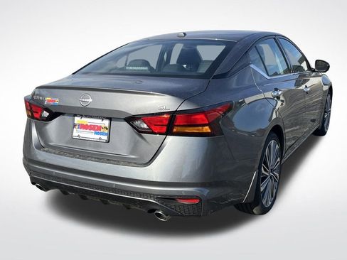 New 2025 Nissan Altima 2.5 SL image 5