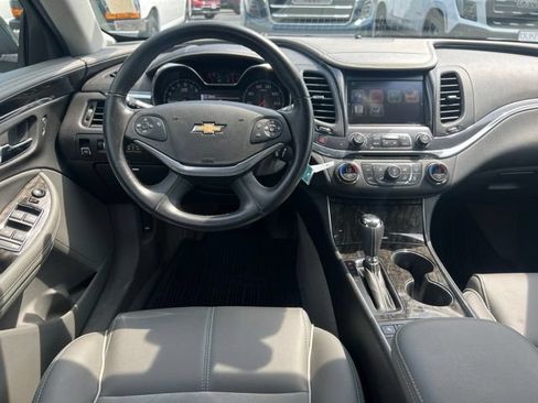 Used 2014 Chevrolet Impala LT w/ Premium Seating Package FWD image 16